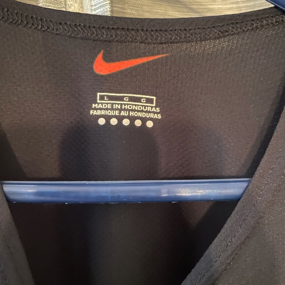 Men’s nike tank top - Picture 2 of 3